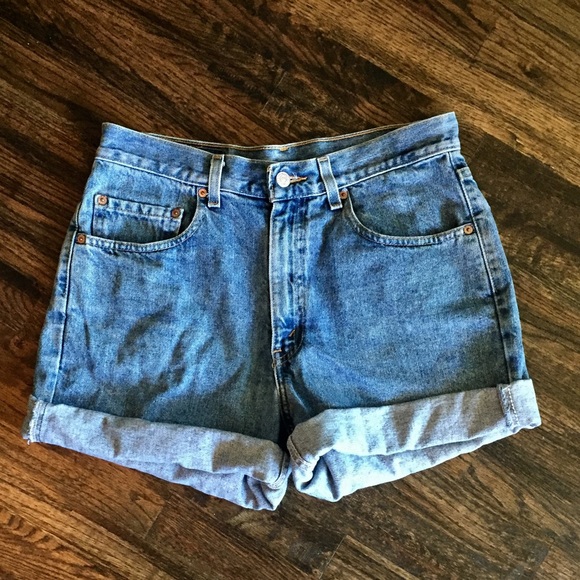 levi high waisted mom shorts